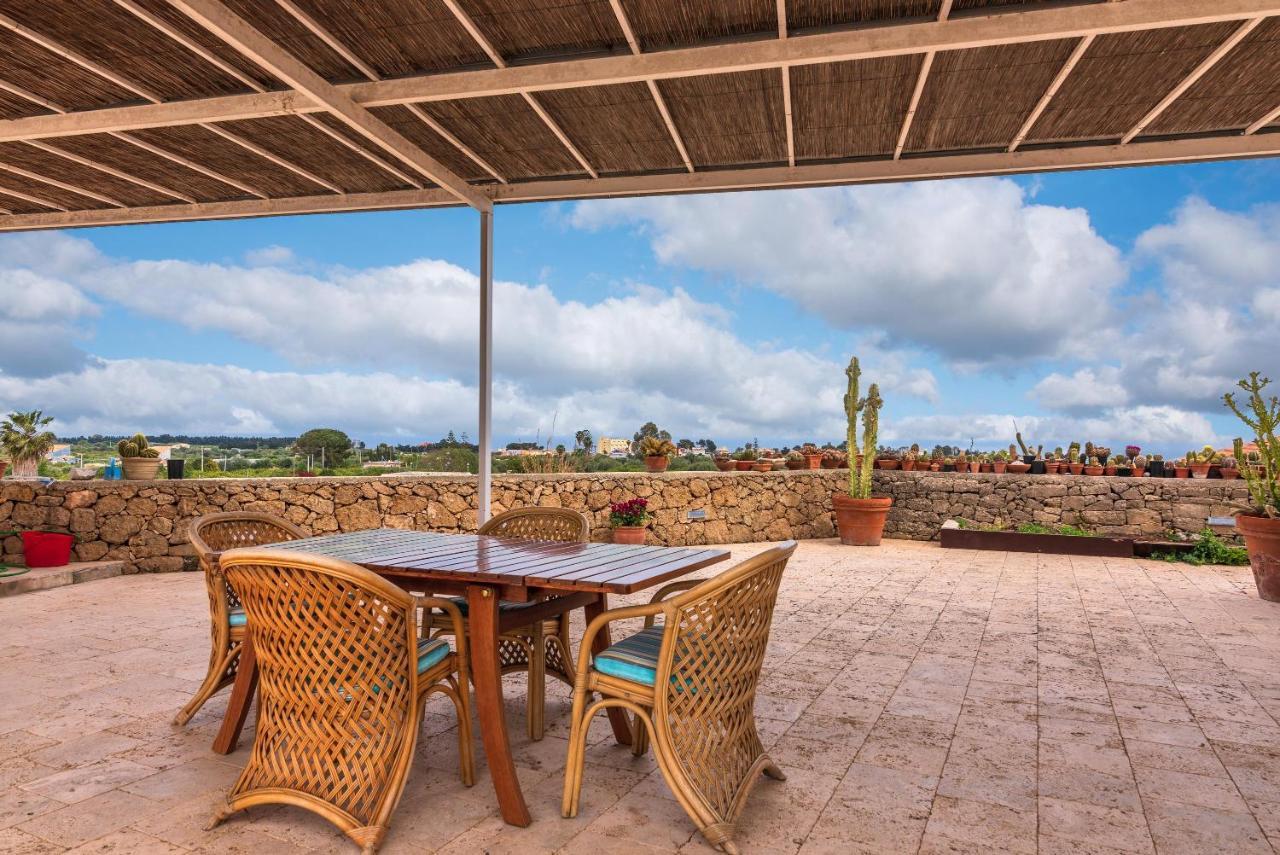 Casale Dei Cactus Villa โนโต ภายนอก รูปภาพ