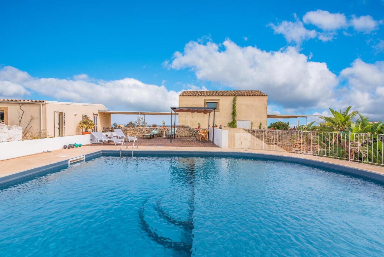 Casale Dei Cactus Villa โนโต ภายนอก รูปภาพ